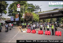 Jalan Depan DPR Dilakukan Penutupan Jalan Presiden, Slipi, Polda Metro Jaya, Liga178 News