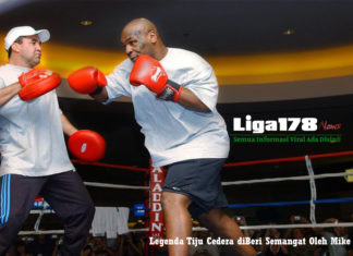 Legenda Tiju Cedera diBeri Semangat Oleh Mike Tyson Boxing, Tinju, Mike Tyson, Petinju Kelas Dunia, Liga178 News