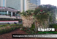 Pembongkaran Batu Gabion di HI Untuk Menyambut Tahun Baru Pembongkaran Batu Gabion di HI Untuk Menyambut Tahun Baru