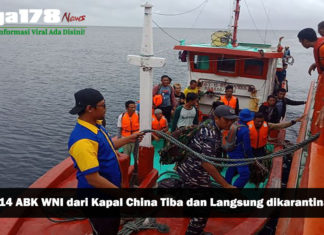 14 ABK WNI dari Kapal China Tiba dan Langsung dikarantina 14 ABK WNI dari Kapal China Tiba dan Langsung dikarantina